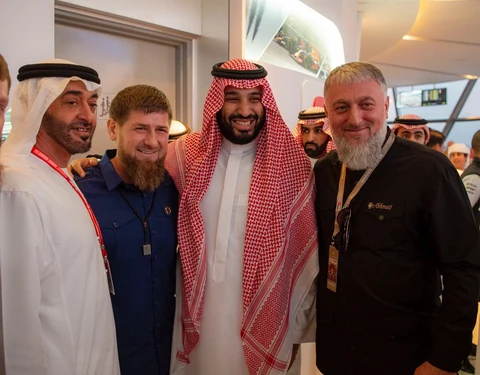 سمو سيدي ولي العهد والشيخ محمد بن راشد والشيخ محمد بن زايد يشهدون ختام فورمولا 1