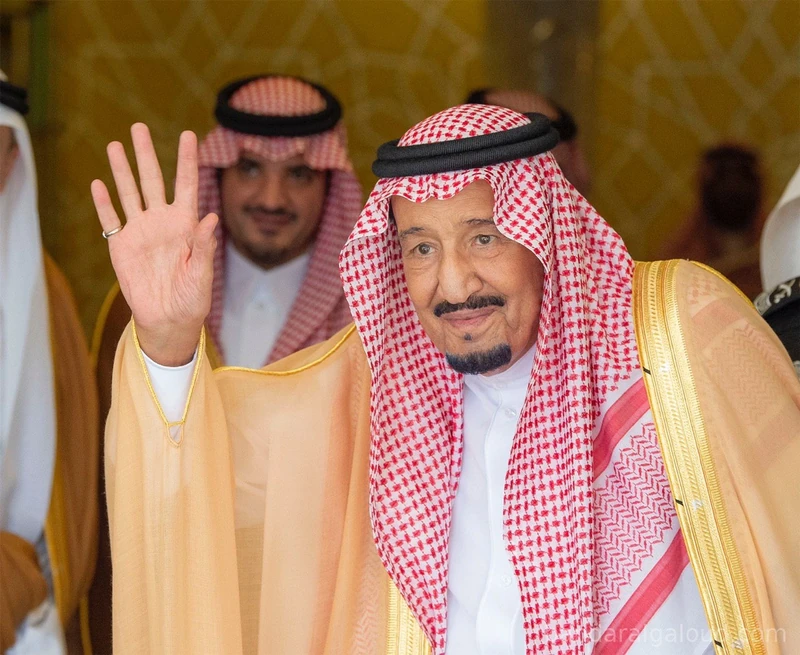 سيدي خادم الحرمين الشريفين يستقبل رئيس وزراء جمهورية العراق - Photo 5