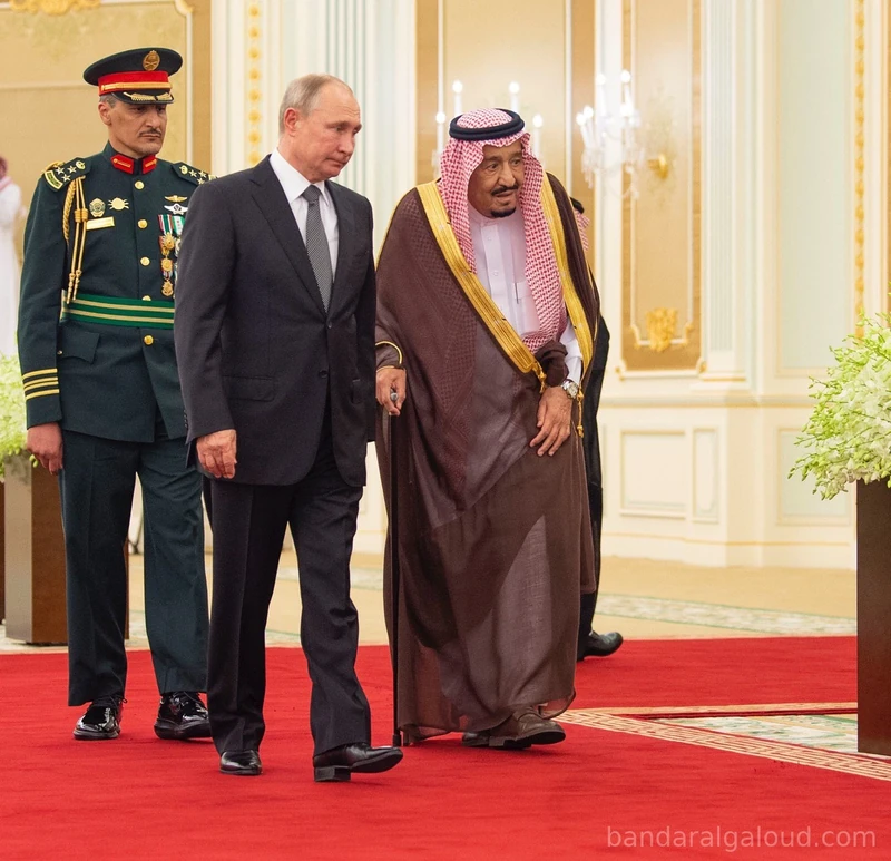 سيدي خادم الحرمين الشريفين وفخامة الرئيس الروسي في قصر اليمامة - Photo 11