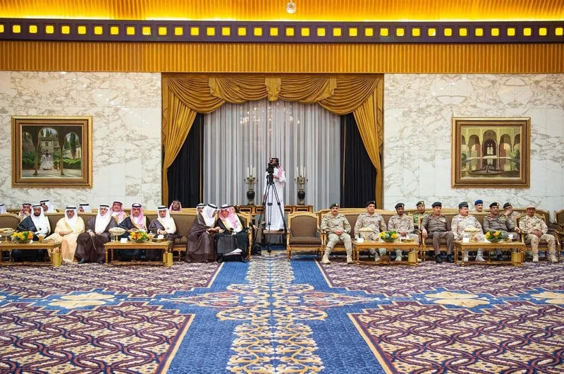 سيدي خادم الحرمين الشريفين يستقبل رئيس الاتحاد السويسري - Photo 20