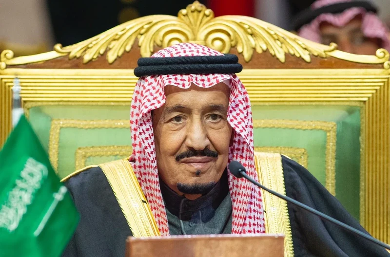 سيدي خادم الحرمين الشريفين يستقبل قادة دول مجلس التعاون - صورة 26