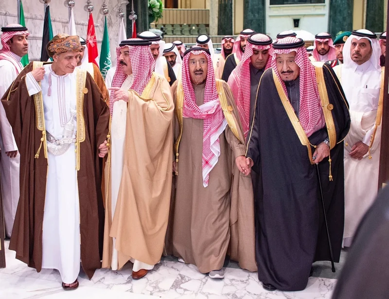 سيدي خادم الحرمين الشريفين يستقبل قادة دول مجلس التعاون - صورة 33