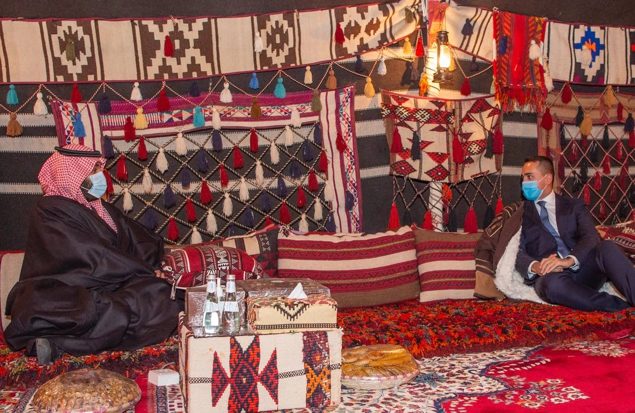 سمو سيدي ولي العهد يلتقي وزير الخارجية الإيطالي - صورة 1