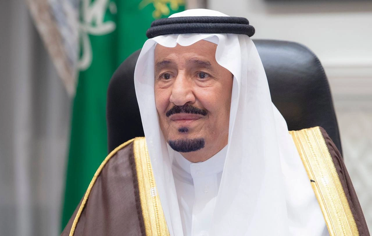 سفراء دول شقيقة وصديقة يقدمون أوراق اعتمادهم أمام سيدي خادم الحرمين الشريفين - صورة 1