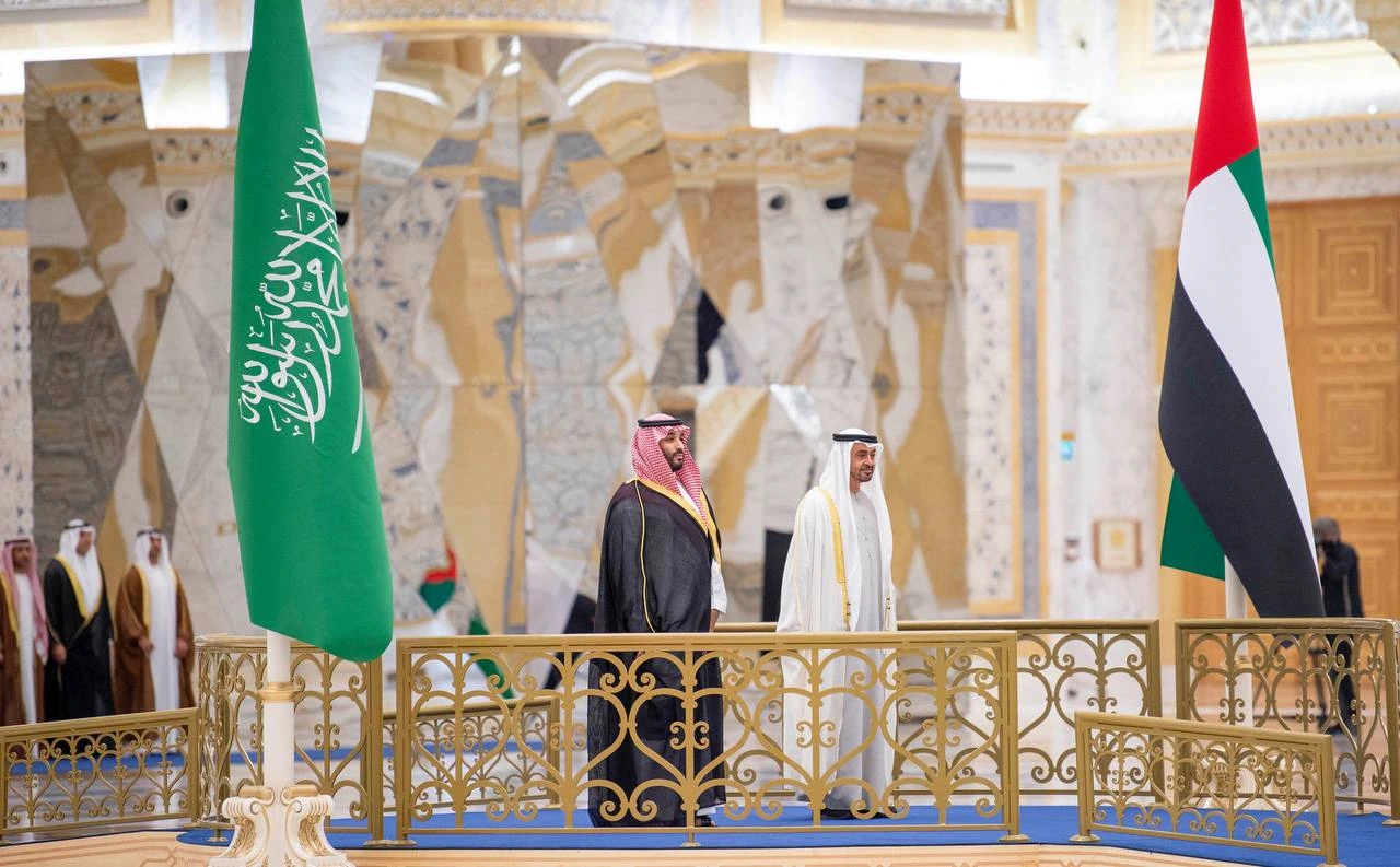 مراسم استقبال رسمية لسمو سيدي ولي العهد في قصر الوطن في العاصمة الإماراتية أبوظبي بمناسبة زيارته الرسمية - Photo 1
