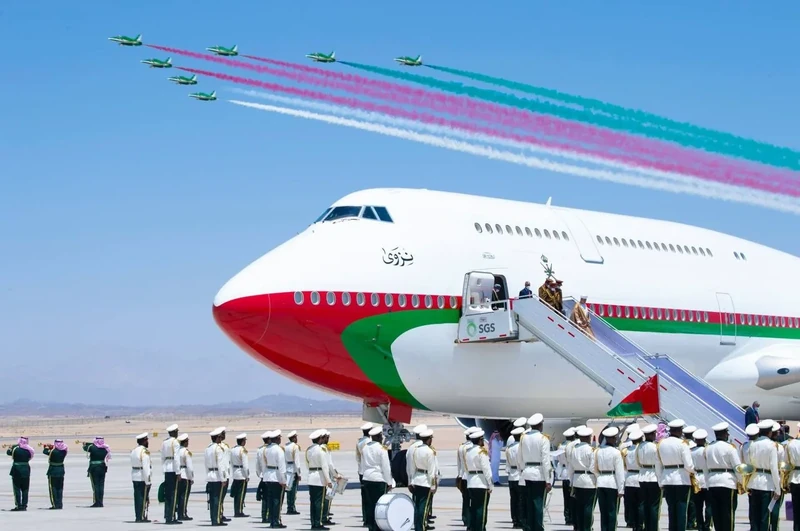 سيدي خادم الحرمين الشريفين يستقبل جلالة سلطان عُمان. - Photo 12
