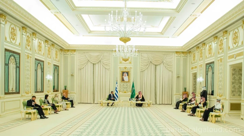 سمو سيدي ولي العهد يلتقي رئيس وزراء اليونان لتعزيز آفاق التعاون - Photo 4