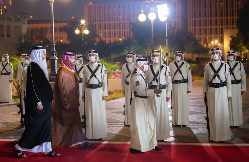 مراسم استقبال رسمية لسمو سيدي ولي العهد في الديوان الأميري بالعاصمة القطرية الدوحة - صورة 9