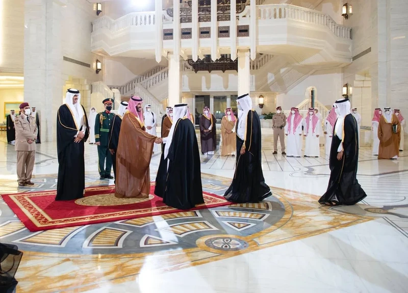 مراسم استقبال رسمية لسمو سيدي ولي العهد في الديوان الأميري بالعاصمة القطرية الدوحة - صورة 11
