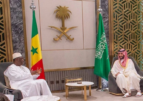 سمو سيدي ولي العهد ورئيس جمهورية السنغال يستعرضان أوجه العلاقات والتعاون الثنائي