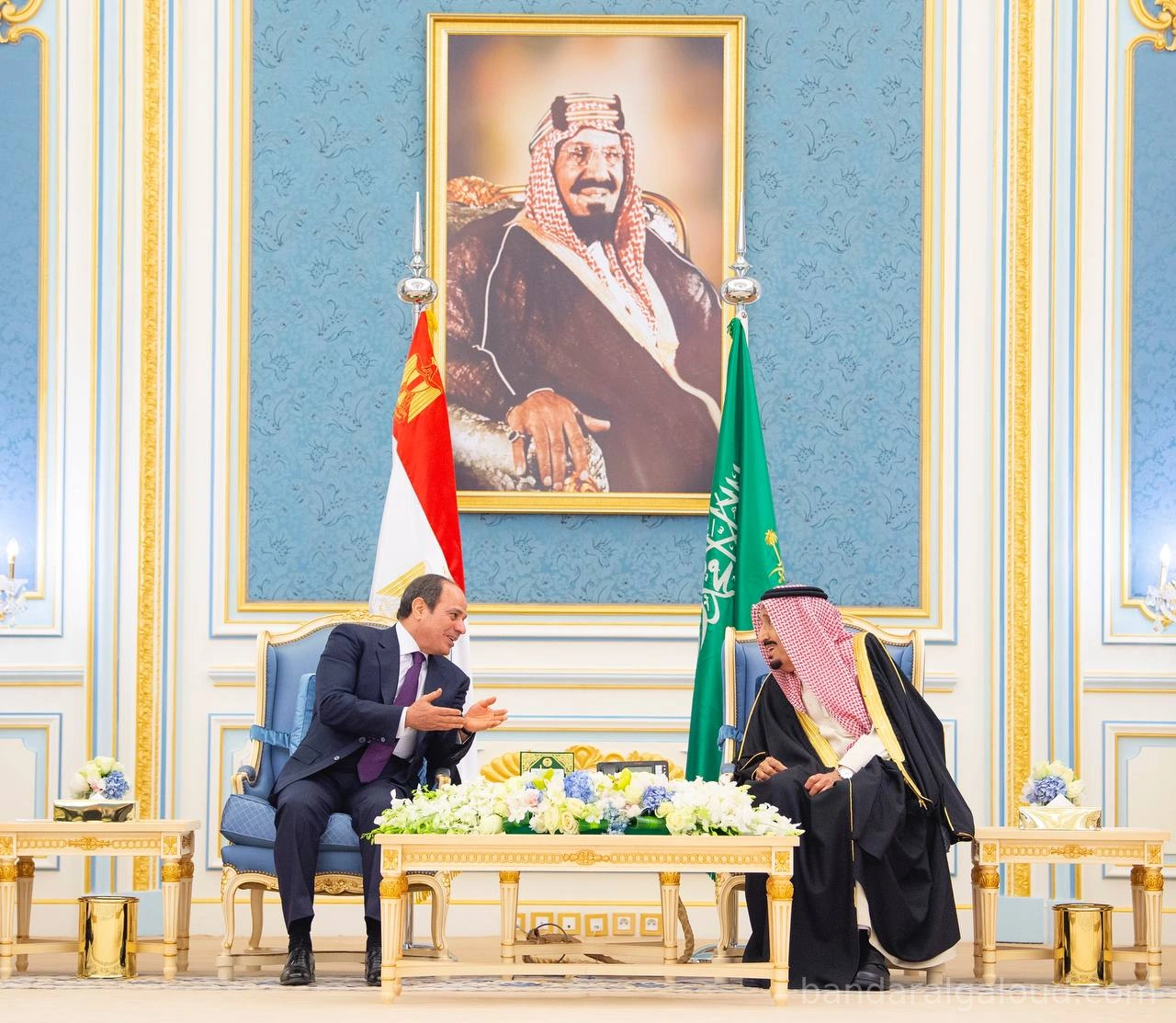 سيدي خادم الحرمين الشريفين يستقبل رئيس جمهورية مصر العربية ويقيم مأدبة غداء تكريماً لفخامته - Photo 1