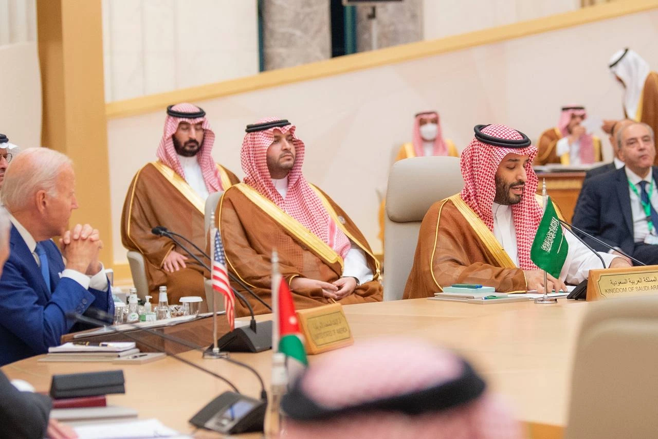سمو سيدي ولي العهد يرأس قمة جدة للأمن والتنمية نيابةً عن خادم الحرمين الشريفين - صورة 1