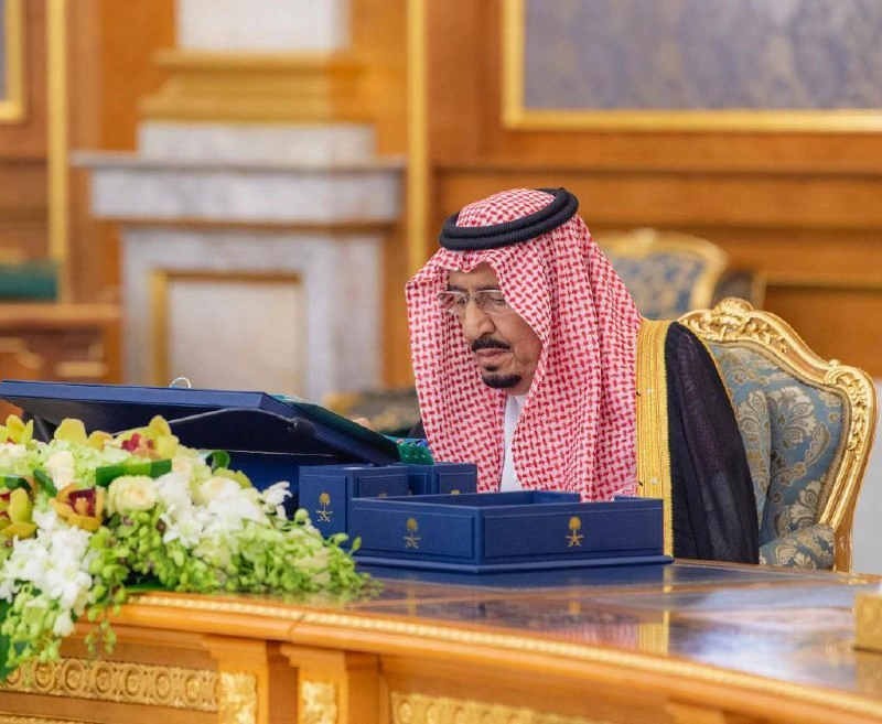 سيدي خادم الحرمين الشريفين يرأس جلسة مجلس الوزراء في قصر السلام بجدة - صورة 1