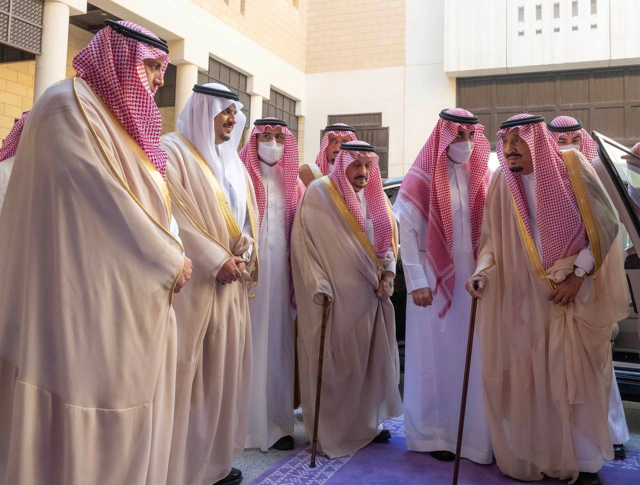 سيدي خادم الحرمين الشريفين يزور منطقة قصر الحكم في مدينة الرياض - صورة 1
