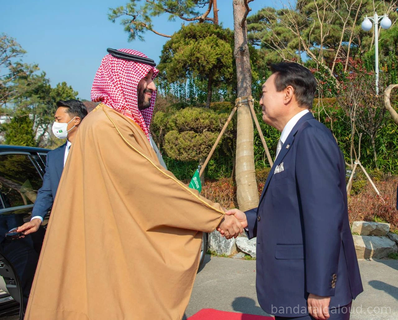 سمو سيدي ولي العهد يلتقي فخامة رئيس جمهورية كوريا في سيئول - Photo 1