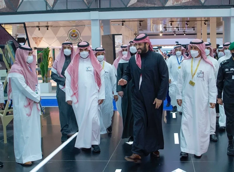 سمو سيدي ولي العهد يدشن معرض الدفاع العالمي نيابة عن سيدي خادم الحرمين الشريفين - صورة 12
