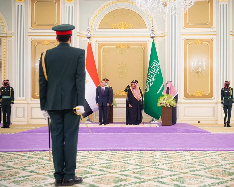 سيدي خادم الحرمين الشريفين يستقبل رئيس جمهورية مصر العربية ويقيم مأدبة غداء تكريماً لفخامته - Photo 4