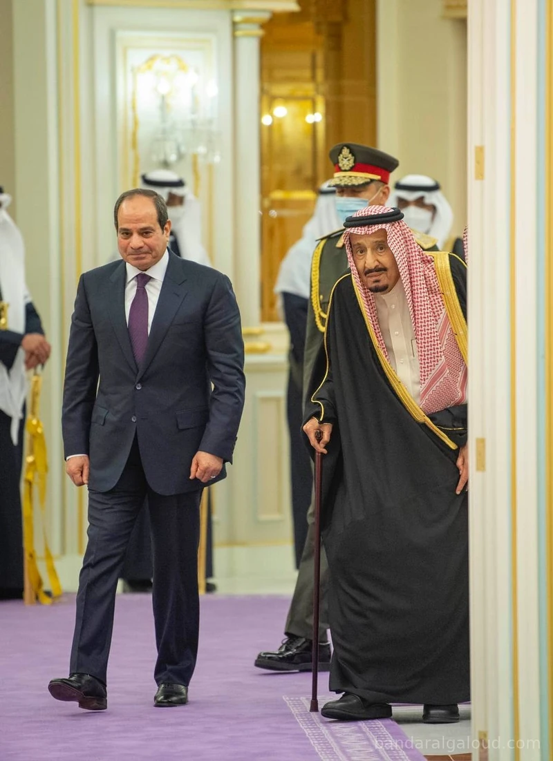 سيدي خادم الحرمين الشريفين يستقبل رئيس جمهورية مصر العربية ويقيم مأدبة غداء تكريماً لفخامته - Photo 15