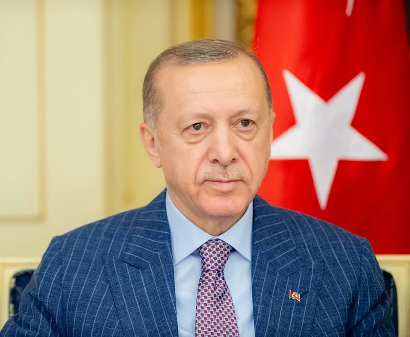 سيدي خادم الحرمين الشريفين يستقبل فخامة رئيس جمهورية تركيا ويقيم مأدبة عشاء رسمية تكريما له - Photo 16