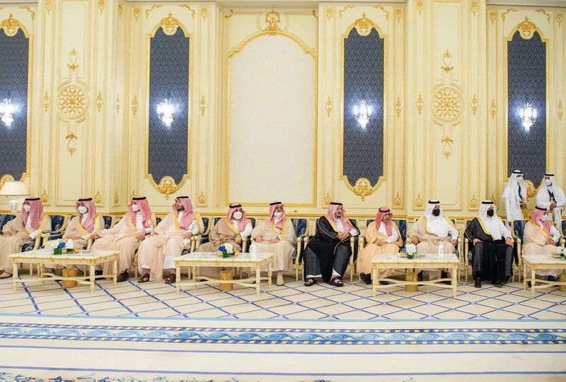 سيدي خادم الحرمين الشريفين يستقبل فخامة رئيس جمهورية تركيا ويقيم مأدبة عشاء رسمية تكريما له - Photo 20