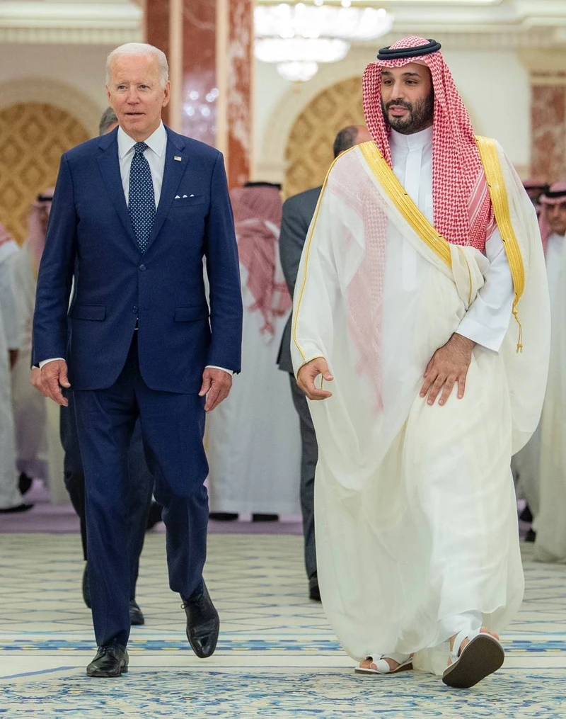 سمو سيدي ولي العهد وفخامة رئيس الولايات المتحدة الأمريكية، يعقدان جلسة مباحثات رسمية، بقصر السلام في جدة - صورة 7