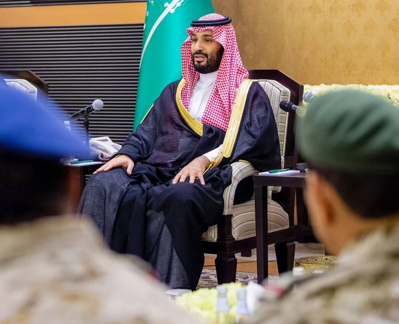 سمو سيدي ولي العهد يلتقي سمو وزير الدفاع وقيادات الوزارة - صورة 3