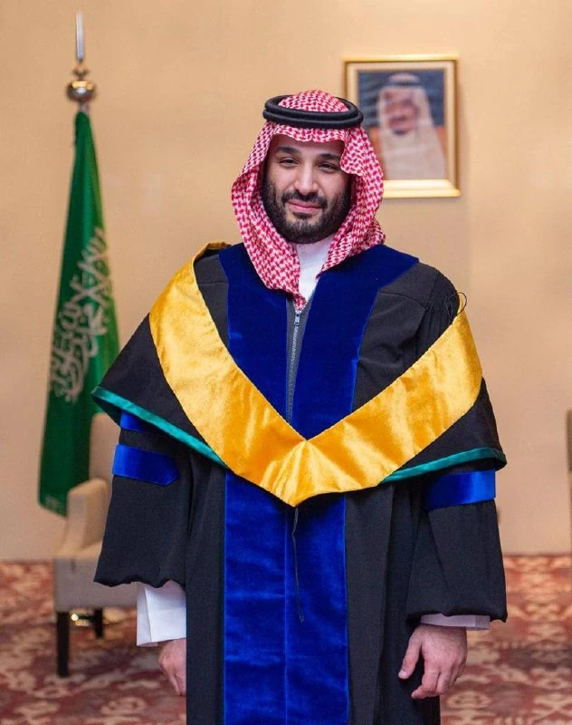 ولي العهد يتسلم شهادة الدكتوراه الفخرية من جامعة كاسيتسارت - Photo 4