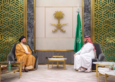 سمو سيدي ولي العهد يستقبل زعيم تيار الحكمة في جمهورية العراق