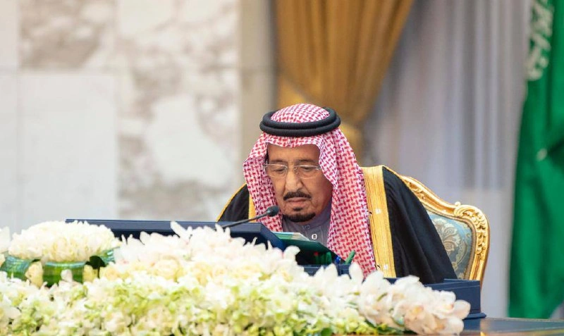 سيدي خادم الحرمين الشريفين يرأس جلسة مجلس الوزراء - صورة 1