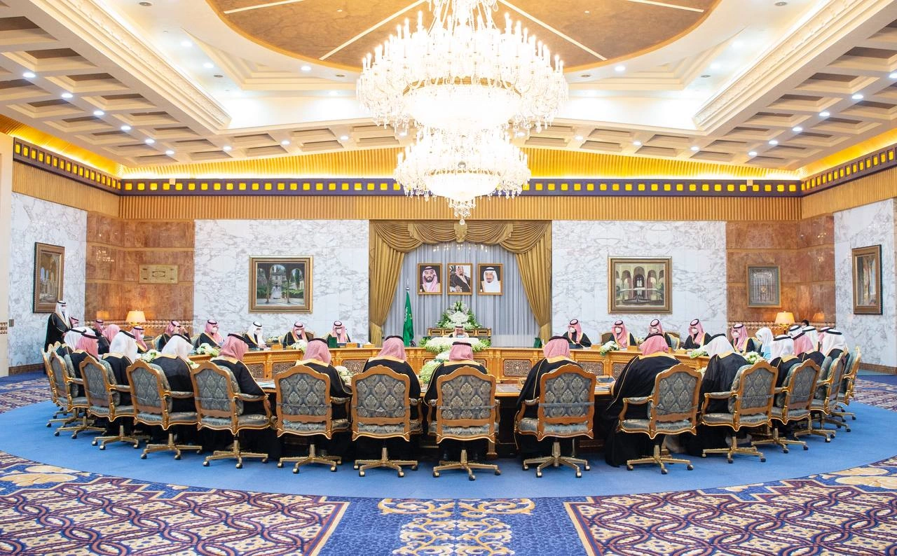 سيدي خادم الحرمين الشريفين يرأس جلسة مجلس الوزراء - Photo 1
