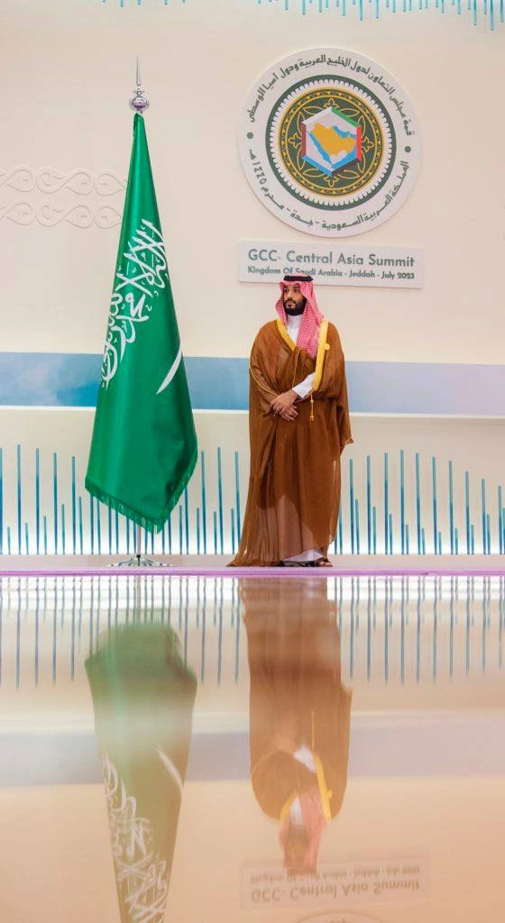 نيابة عن سيدي خادم الحرمين الشريفين.. سمو سيدي ولي العهد يستقبل قادة ورؤساء وفود دول مجلس التعاون. - صورة 1