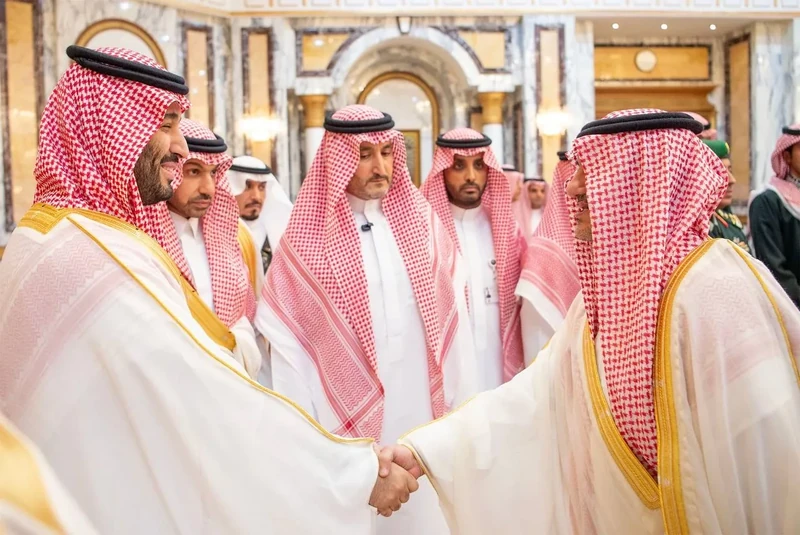 سمو سيدي ولي العهد يستقبل المهنئين بعيد الفطر السعيد. - صورة 25