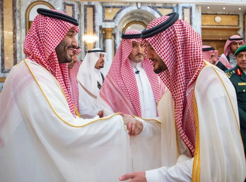 سمو سيدي ولي العهد يستقبل المهنئين بعيد الفطر السعيد. - صورة 31