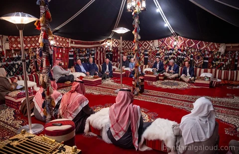 سمو سيدي ولي العهد يستقبل رئيس وأعضاء لجنة الاستخبارات بمجلس الشيوخ الأمريكي