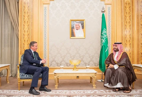 سمو سيدي ولي العهد يستقبل وزير الخارجية البريطاني