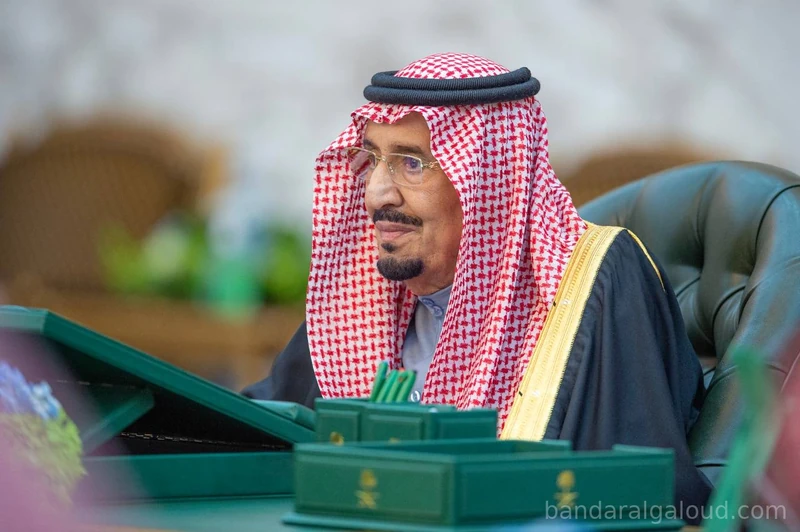 سيدي خادم الحرمين الشريفين يرأس جلسة مجلس الوزراء - Photo 2