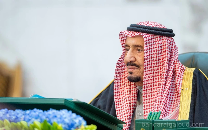 سيدي خادم الحرمين الشريفين يرأس جلسة مجلس الوزراء - Photo 3