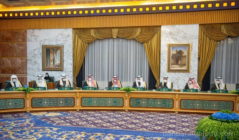 سيدي خادم الحرمين الشريفين يرأس جلسة مجلس الوزراء - Photo 4