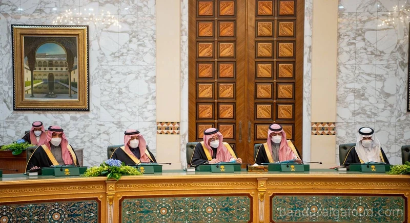 سيدي خادم الحرمين الشريفين يرأس جلسة مجلس الوزراء - Photo 6