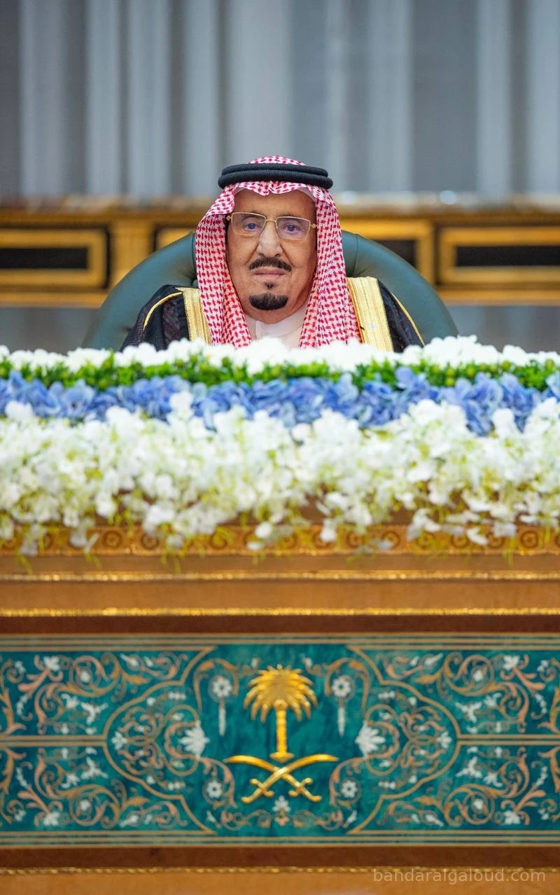سيدي خادم الحرمين الشريفين يرأس جلسة مجلس الوزراء - Photo 6