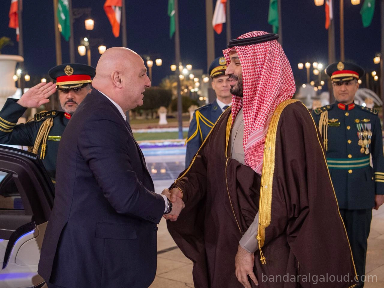سمو سيدي ولي العهد يستقبل فخامة رئيس الجمهورية اللبنانية في الديوان الملكي. - صورة 1