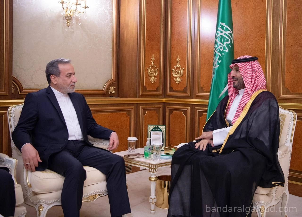 سمو سيدي ولي العهد يلتقي وزير الخارجية الإيراني - صورة 1
