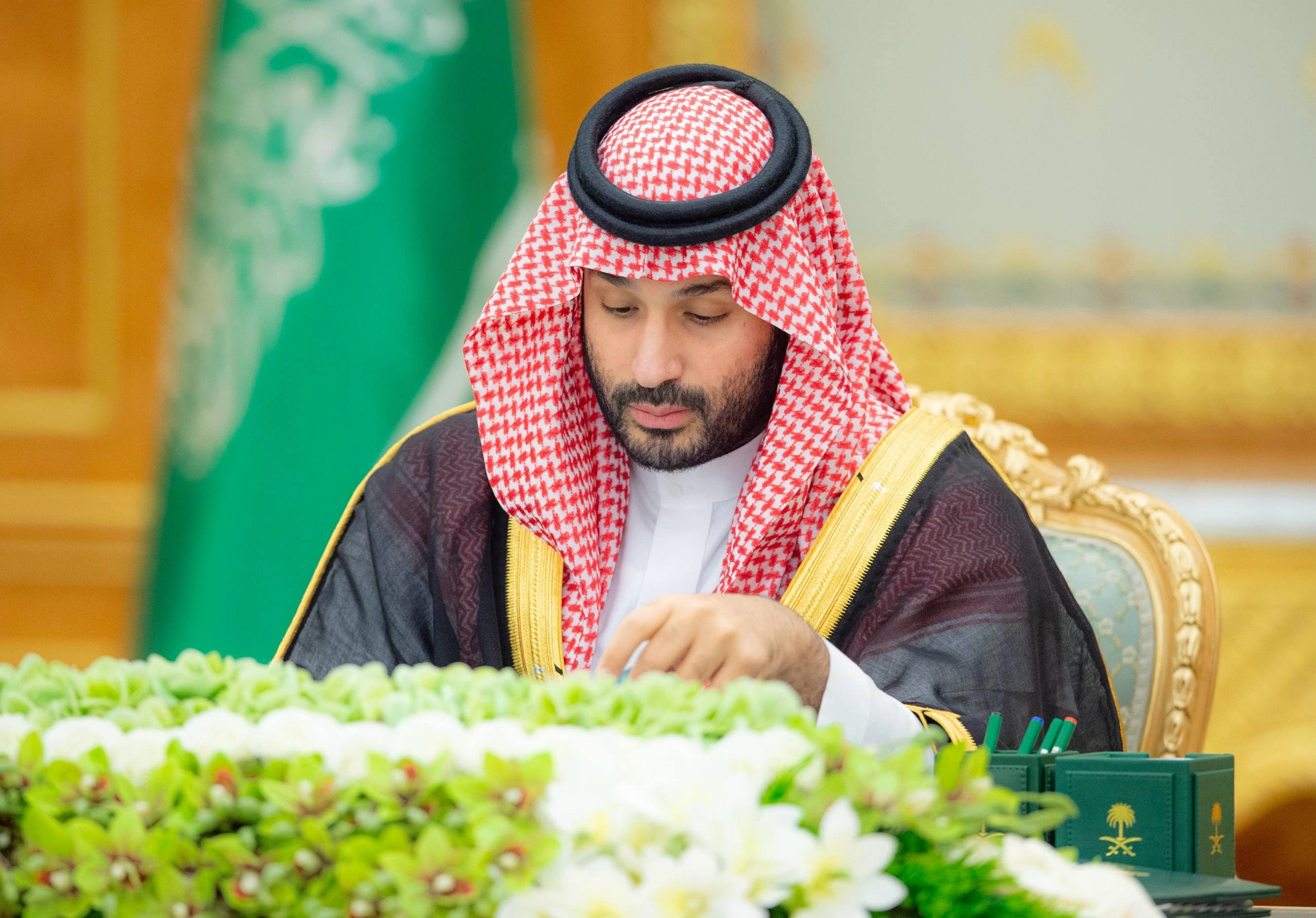 سمو سيدي ولي العهد يرأس جلسة مجلس الوزراء بالرياض - صورة 1