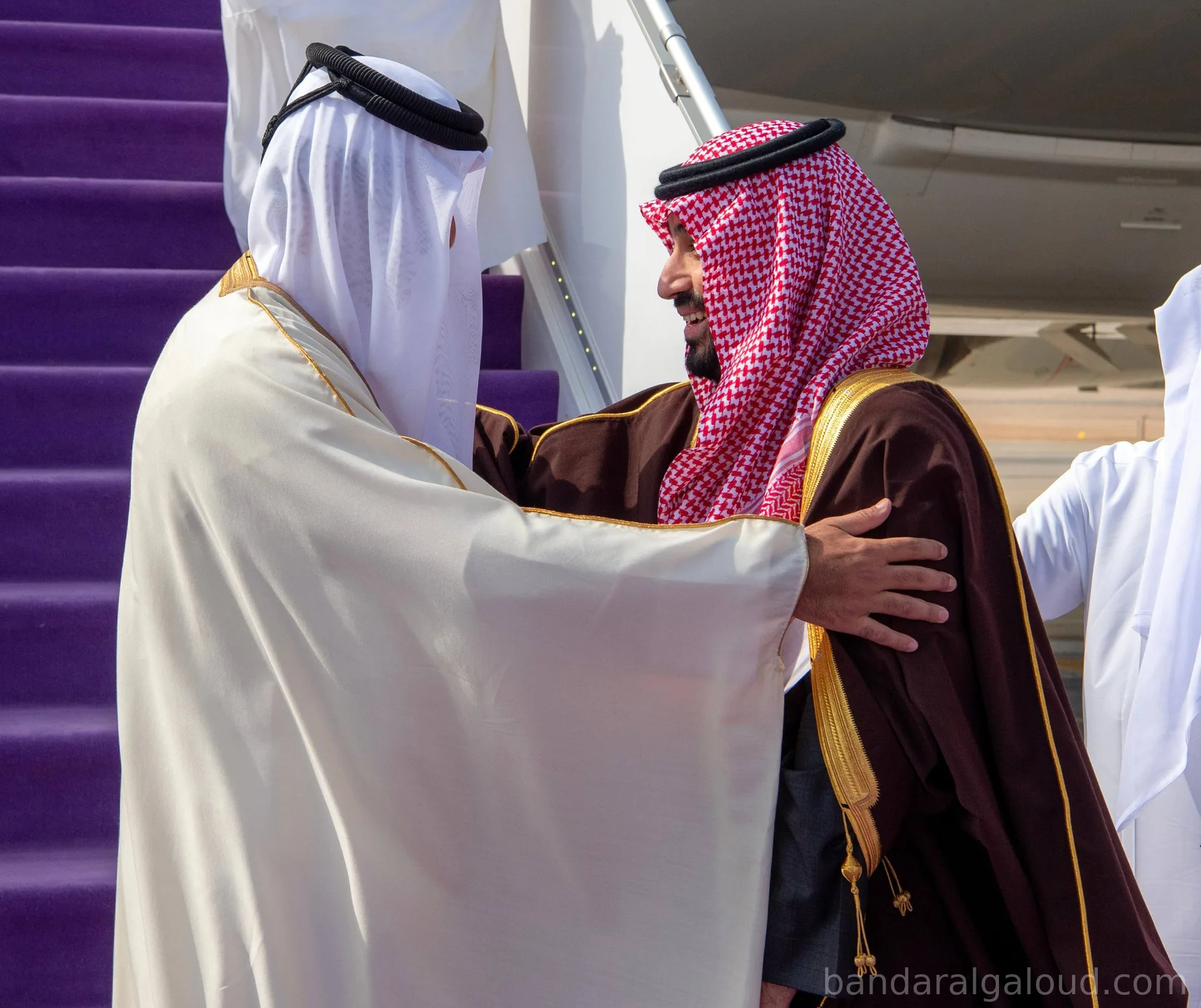 سمو أمير دولة قطر يصل الرياض، وفي مقدمة مستقبليه سمو سيدي ولي العهد - Photo 1
