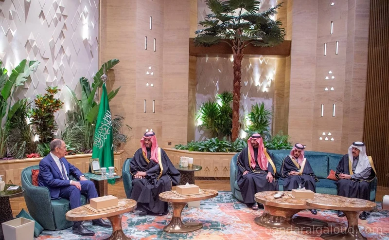 سمو سيدي ولي العهد يستقبل وزير الخارجية الروسي - صورة 2
