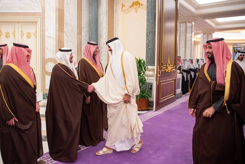 سمو سيدي ولي العهد وأمير دولة قطر يعقدان جلسة مباحثات في قصر اليمامة بالرياض - صورة 6