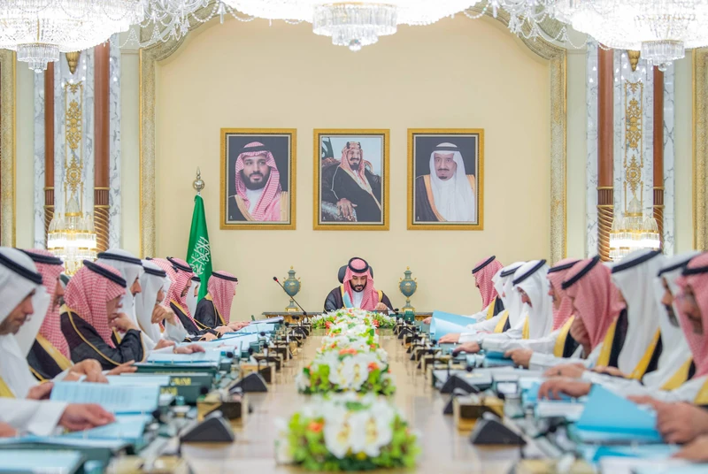 سمو سيدي ولي العهد يرأس جلسة مجلس الوزراء في جدة - Photo 3