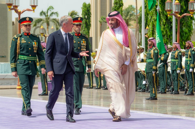 سمو سيدي ولي العهد يستقبل في قصر السلام بجدة دولة رئيس وزراء كندا - Photo 9