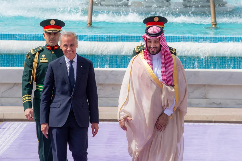 سمو سيدي ولي العهد يستقبل في قصر السلام بجدة دولة رئيس وزراء كندا - Photo 6