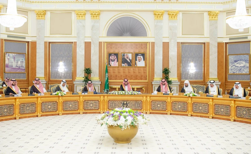 سمو سيدي ولي العهد يرأس جلسة مجلس الوزراء في جدة - Photo 4